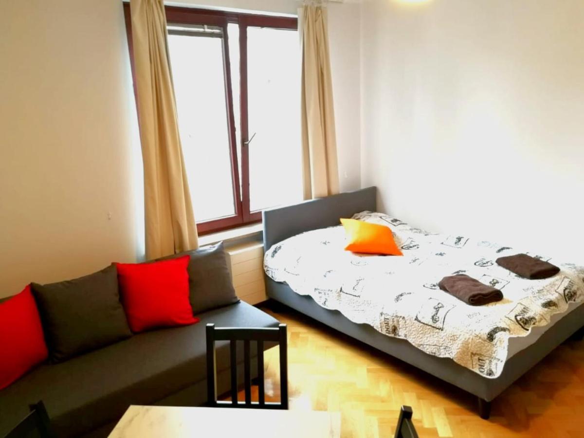 Center Warsaw - Apartmenty Jana Pawla II エクステリア 写真