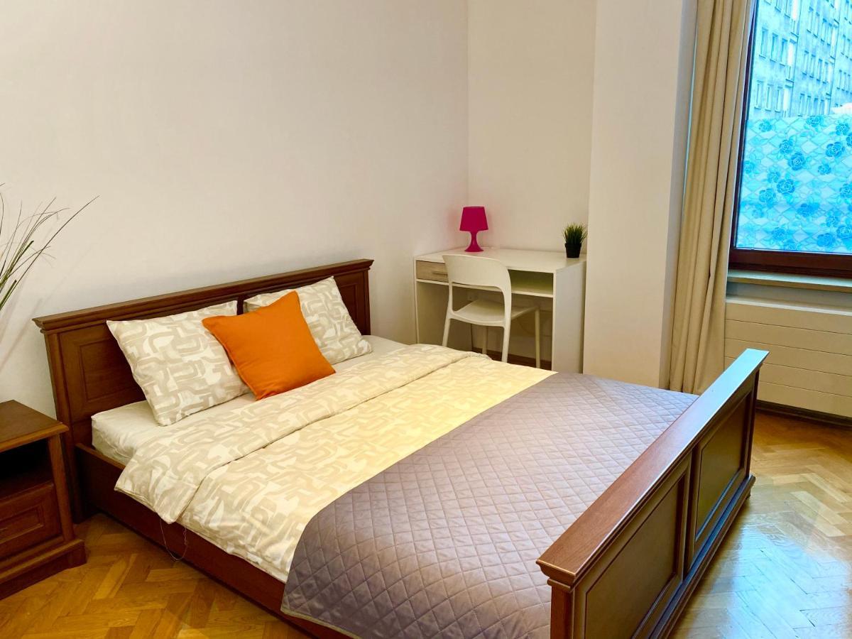 Center Warsaw - Apartmenty Jana Pawla II エクステリア 写真